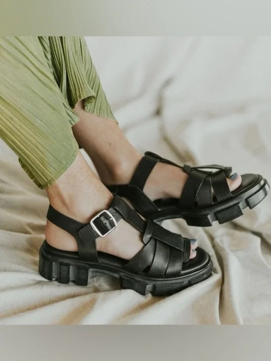 Free People Chunky Black Leather Gladiator Sandals Size 36 - Picture 6 of 6